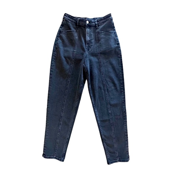 Divided Denim - H&M Divided Black High Rise Mom Jeans Tapered Leg Size 4